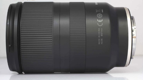 【全画幅标准变焦镜头】腾龙28